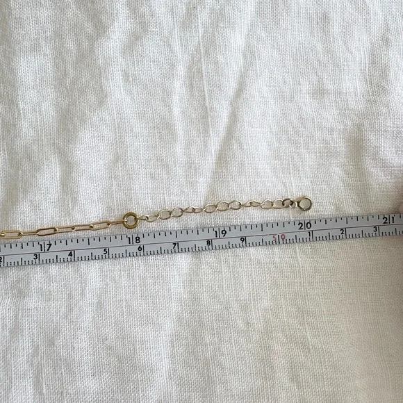 “L” Gold Initial Necklace Set - Picture 5 of 6